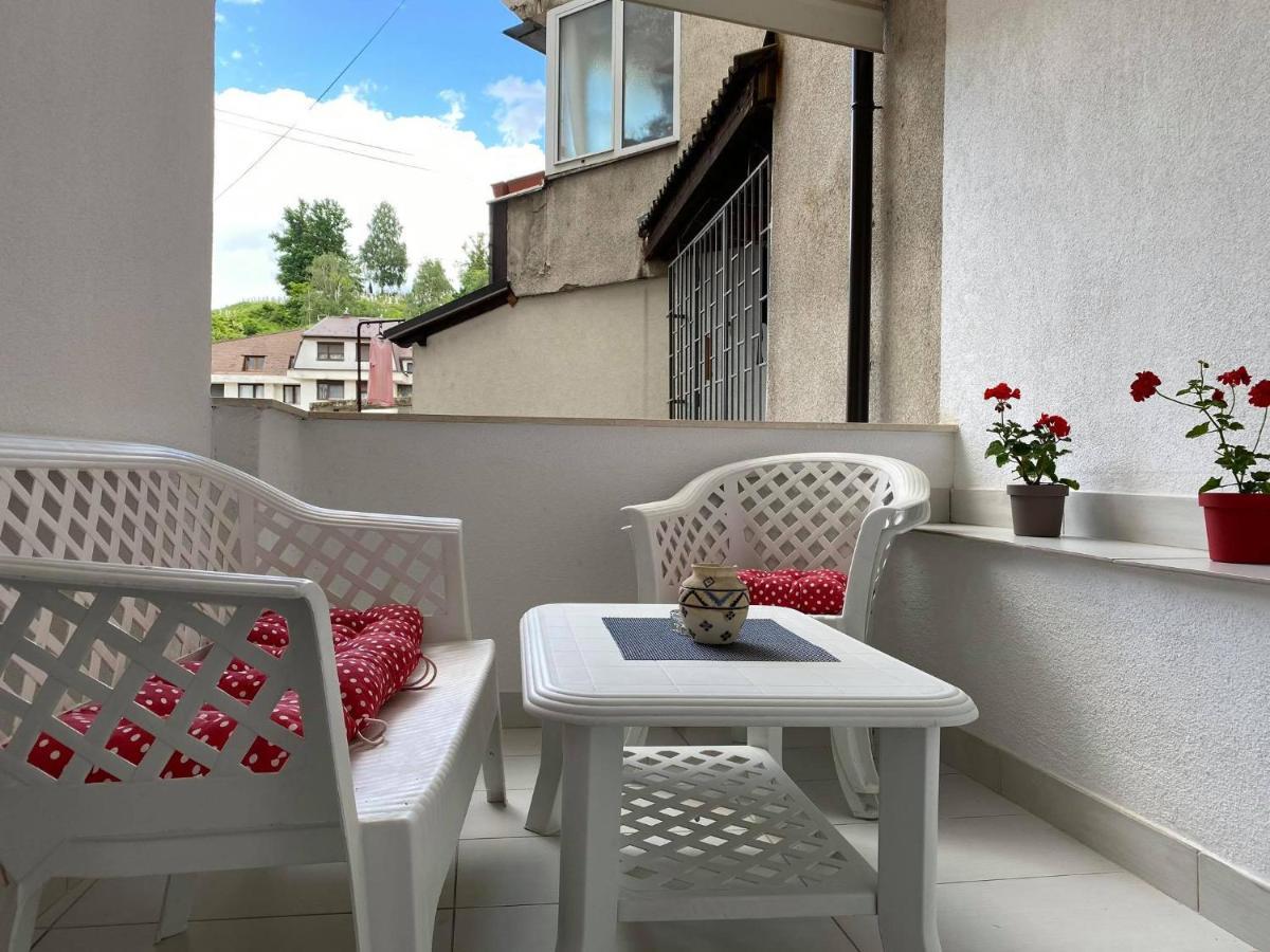 Apartman Travnik Bagian luar foto